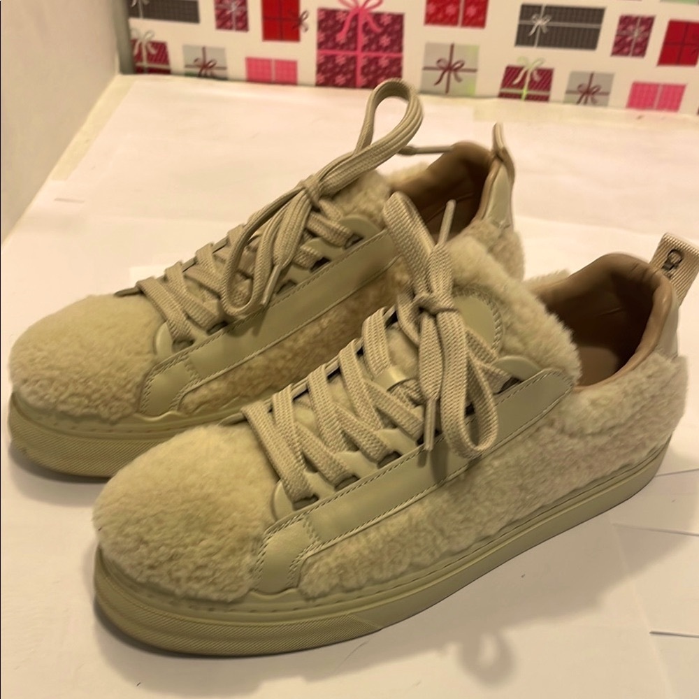 Chloe Lavern Cream Shearling Leather Sneakers